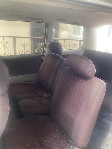 devo matiz: Toyota Voxy: 2002 г., 2 л, Автомат, Бензин, Минивэн — 3