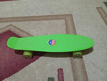 skeyt board: Yaşıl rəngli plastik penny skeytbordu - Kompakt “penny board” tipli — 2