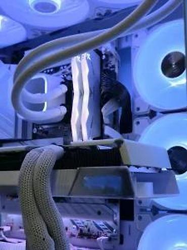 Desktop računari i radne stanice: Ryzen 9 9900X RX 7800XT X870 64GB 2TB - SM061PC. ✨ Prodaja i sklapanje — 7