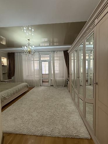Продажа квартир: 3 комнаты, 187 м², 3 этаж — 12