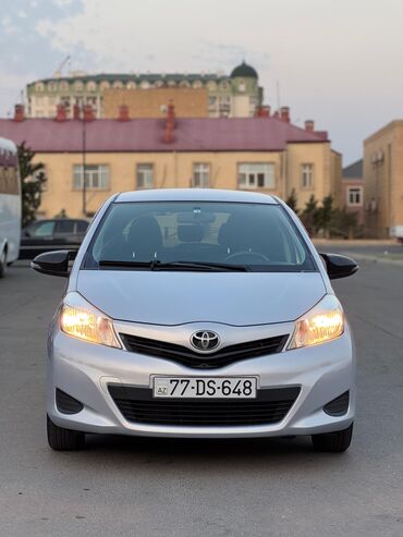 Toyota Vitz: 1.3 l | 2012 il Hetçbek