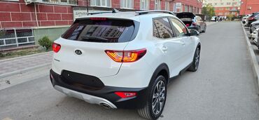 Kia: Kia Stonic: 2018 г., 1.4 л, Бензин, Универсал — 3