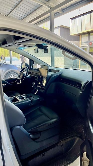 Hyundai: Hyundai Staria: 2022 г., 2.2 л, Автомат, Дизель, Минивэн — 6