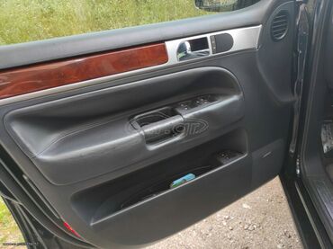 Volkswagen: Volkswagen Touareg: 5 l. | 2005 έ. SUV/4x4 — 10