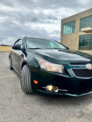 Chevrolet: Chevrolet Cruze: 1.4 l | 2014 il 198000 km Sedan — 6