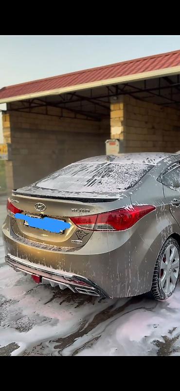 Hyundai: Hyundai Elantra: 1.8 l | 2011 il Sedan — 6