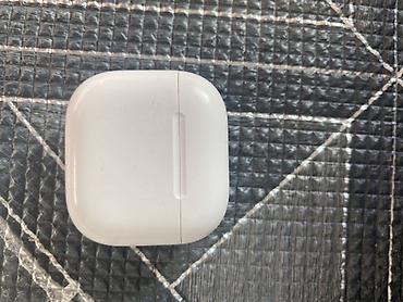 honor 9d: Беспроводные наушники-вкладыши, Apple, AirPods 4, Б/у — 3