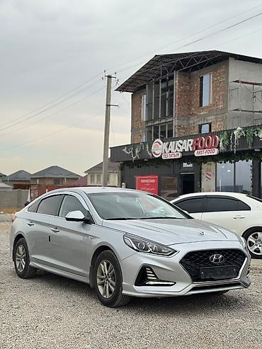 вип машина: Hyundai Sonata: 2019 г., 2 л, Автомат, Газ, Седан — 3
