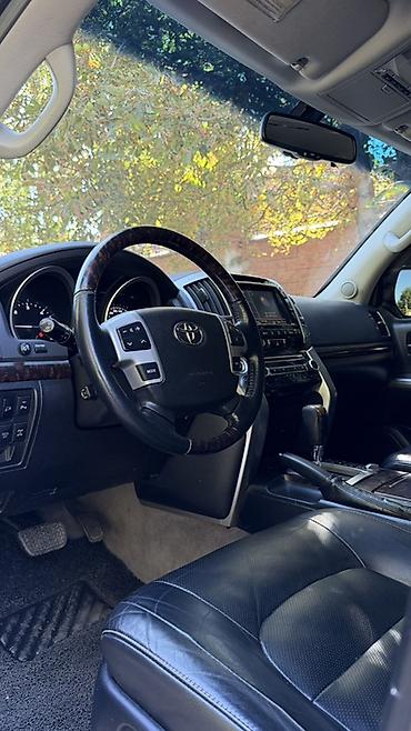 тойота в: Toyota Land Cruiser: 2012 г., 4.5 л, Автомат, Дизель, Внедорожник — 9