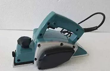drvo dub: MAKITA Električno rende – 1200W Moćno električno rende za sve vrste — 1