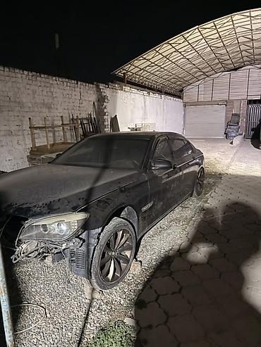 авто чехол: BMW 7 series: 2010 г., 5 л, Автомат, Бензин, Седан — 2