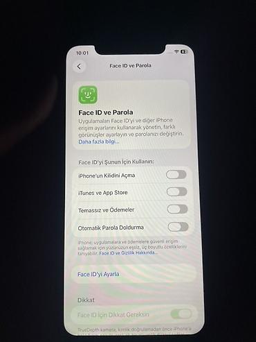 iphone 11 pro ekran: IPhone 11, Qara, Face ID — 6
