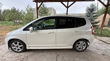 аккорд цена: Honda Fit: 2002 г., 1.3 л, Вариатор, Бензин, Хэтчбэк — 4