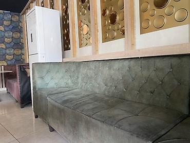 Sifarişlə restoran divanları: Künc divan, Taxta — 3