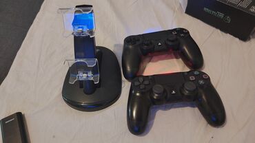 Xbox Series S: PlayStation 4 Slim oyun konsolu dəsti - Model: PS4 Slim - Daxili