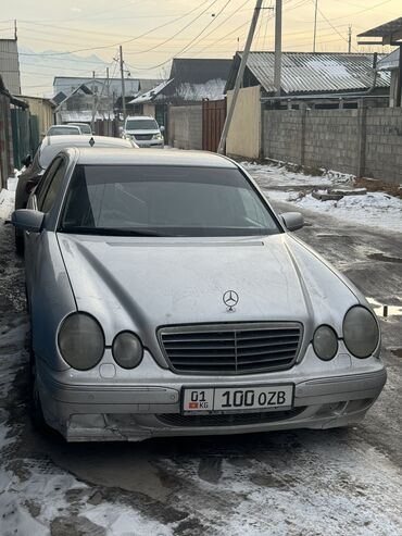 Mercedes-Benz: Mercedes-Benz E-Class: 2001 г., 3.2 л, Автомат, Бензин, Седан