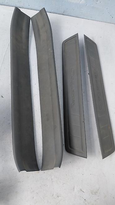 пороги одиссей: Внутренние накладки порогов Honda, 2004 г., Б/у, Оригинал — 1