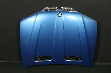 капот е53: Капот BMW 2002 г., Б/у, цвет - Серебристый, Оригинал