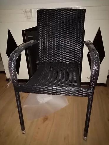 platneni ormar: BASTENSKI STO METAL STAKLO NOV STO ZA TERASU 140X80 CM AKCIJ | Cene — 8