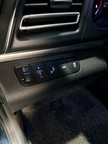 Hyundai: Hyundai Avante: 2019 г., 1.6 л, Вариатор, Бензин, Седан — 6