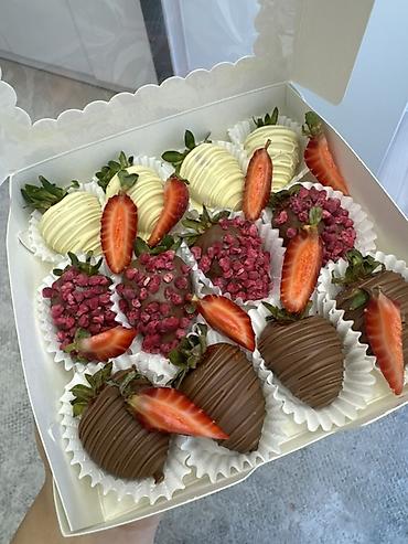 кролик в клубнике: Клубника В розницу — 5