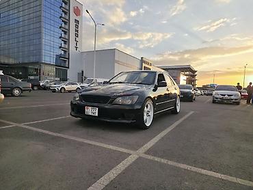 carl: Toyota Altezza: 2000 г., Механика, Бензин, Седан — 2