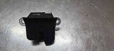 lpg znak: BRAVA PRTLJAZNIKA ZA SEAT LEON - 5F4827505C | Brava prtljaznika Seat — 2