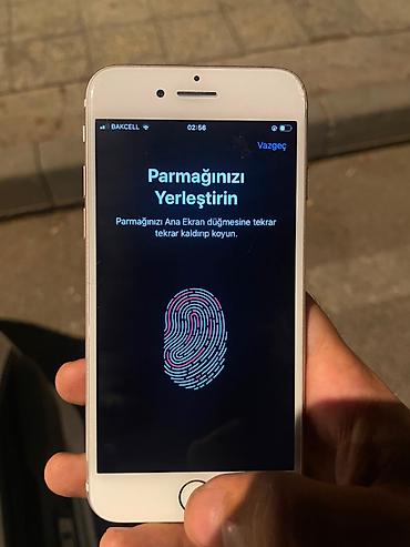 ayfon 7 128: IPhone 7, 32 GB, Gümüşü — 2