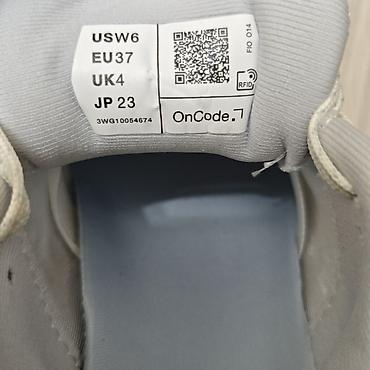 Krasofkalar və idman ayaqqabıları: OnRunner Cloudrunner swiss engineering OnRunner Cloudrunner Şəkildəki — 6