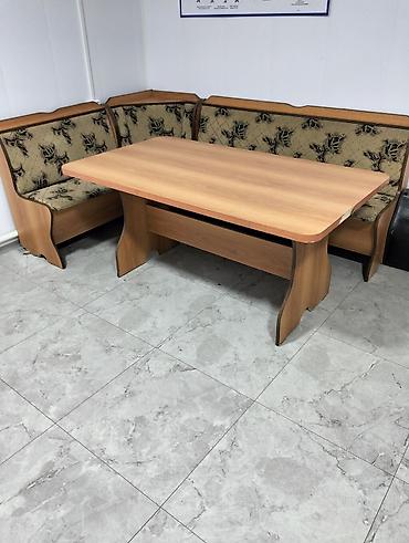 покерный стол купить: Продаю уголок за 15 тысяч — 1