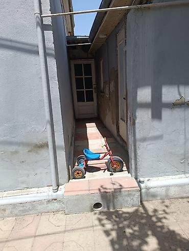 Həyət evləri və villaların satışı: Əhmədli 8 otaq, 150000 kv. m, Kredit yoxdur, Orta təmir — 2