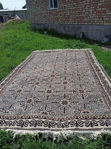 ковры 4 4: Ковер Новый, 400 * Шерсть, Сделано в Кыргызстане, Безналичная/наличная оплата