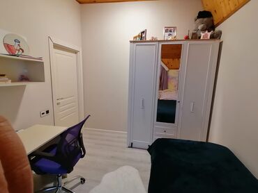 Həyət evləri və villaların satışı: Qaraçuxur qəs. 4 otaqlı, 130 kv. m, Orta təmir — 18