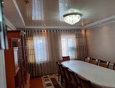 Продажа коттеджей и домов: Продаётся кирпичный дом в городе Токмок Количество комнат: 7 Этаж: 1 — 20