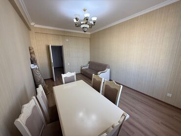 Uzunmüddətli kirayə mənzillər: Sumqayıt şəhəri bulvarı mida 4 otaq 16/8 çi mertebesi denize — 2