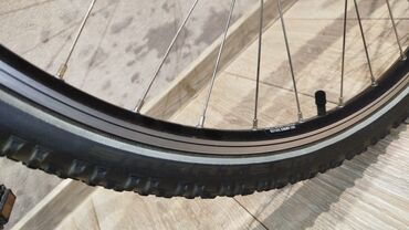 Şəhər velosipedləri: Yeni Şəhər velosipedi 28", sürətlərin sayı: 9, Ünvandan götürmə — 7