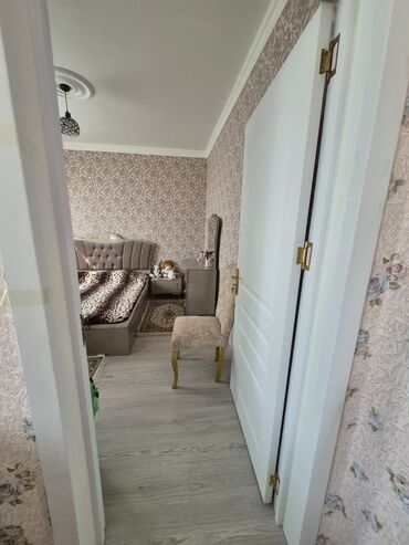 Qonaq otağı dəstləri: Yeni, Divan — 6