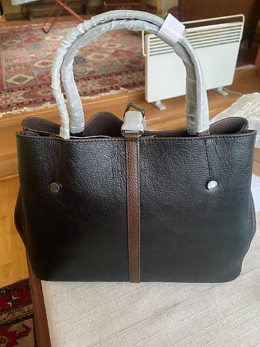 Handbags: Nova torba od prave kože. 
Dimenzije su date na drugoj slici — 3