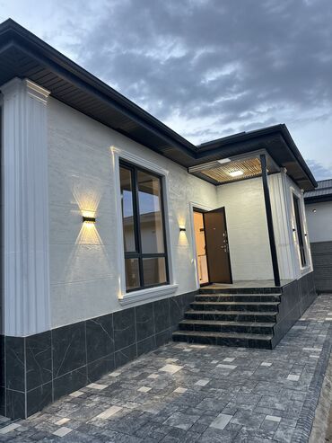 дома в новопавловке: Дом, 120 м², 4 комнаты, Собственник, Дизайнерский ремонт