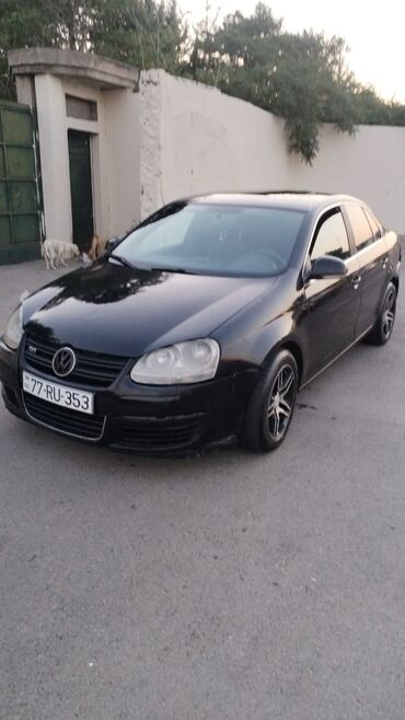 Volkswagen Jetta: 2 л | 2007 г. Седан