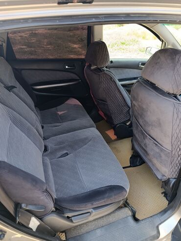 купить в рассрочку стиральную машину: Honda Stream: 2004 г., 2 л, Автоматические, Бензин, Универсал