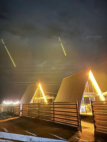 Иссык-Куль 2026: Коттедж, ЭЛЕС ЦО Baytur Resort & Spa, Бостери, Парковка, стоянка, Охраняемая территория, Барбекю — 16