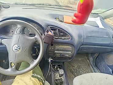 bud e9: Volkswagen Sharan: 1998 г., 1.8 л, Механика, Бензин, Минивэн — 6