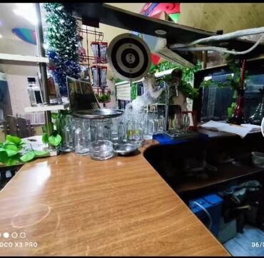 Restoran, kafelər: İcarəyə verilir: Lütfi Zadə küçəsində yol kənarında, ikinci mərtəbədə — 14