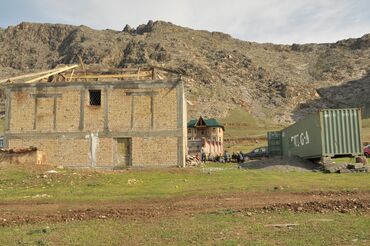 Продажа домов: Дом, 200 м², 6 комнат, Собственник at lalafo.kg — 12 Продажа домов: Дом, 200 м², 6 комнат, Собственник — 12