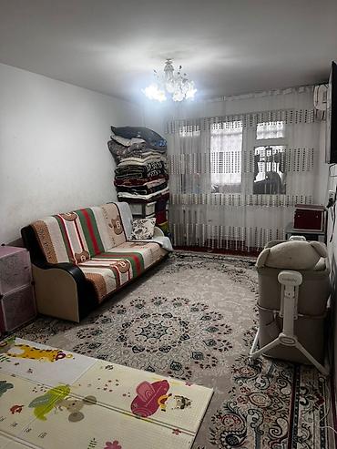 Балконные двери: Сдаётся. Депозит 15000 сом застеклённая лоджия/балкон с распашными — 5