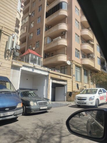 Kirayə qaraj: Qapalı qarajda fərdi avtodayanacaq yeri - Qapalı, çoxmərtəbəli -da lalafo.az — 4 Kirayə qaraj: Qapalı qarajda fərdi avtodayanacaq yeri - Qapalı, çoxmərtəbəli — 4