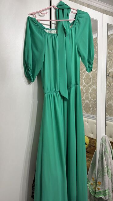 Пуховики и зимние куртки: Продаю все срочно дешево — 12