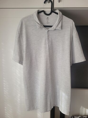 majice sa elastinom: Men's T-shirt L (EU 40), bоја - Siva