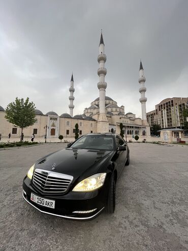 нива 2011: Mercedes-Benz S-Class: 2011 г., 4.7 л, Автомат, Бензин, Седан